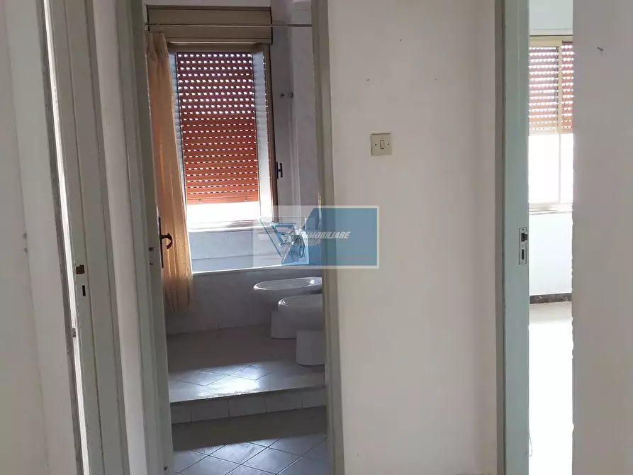 Immagine 6 di Casa trifamiliare in vendita  in VIA PENTAPOLO 12 a Buccheri