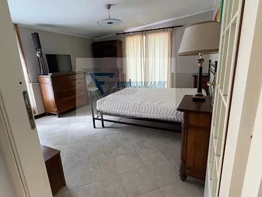 Immagine 10 di Casa trifamiliare in affitto  in Piazza Paolo Bonanno a Siracusa