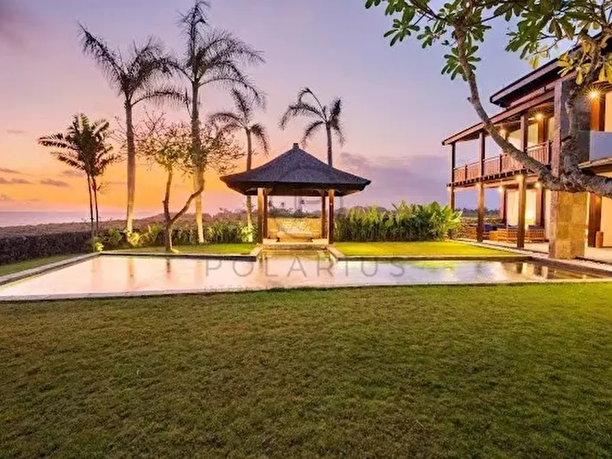 Immagine 40 di Terreno edificabile in vendita  in C2WF+M7F, Beraban, Selemadeg Timur, Tabanan Regency a Benevento