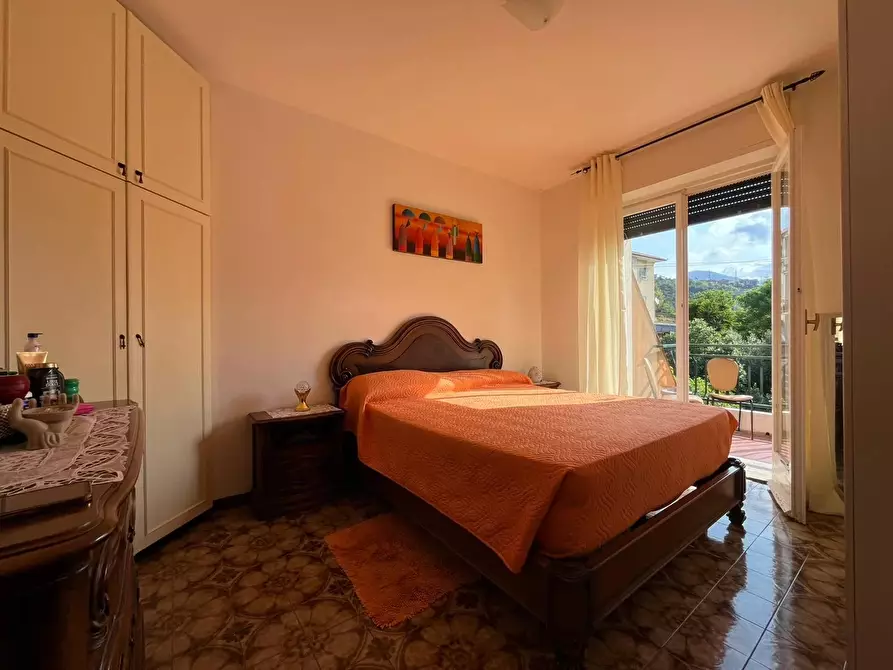 Immagine 9 di Casa trifamiliare in vendita  in Via Francolano a Avegno