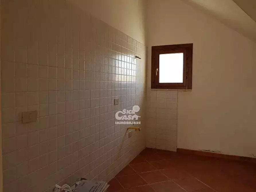 Immagine 4 di Casa trifamiliare in vendita  a Marsala