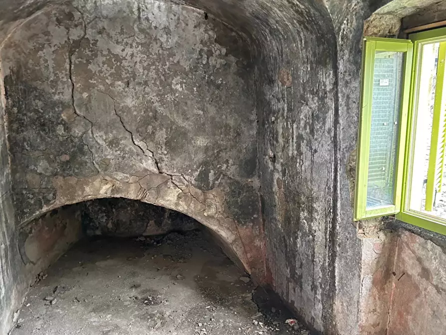 Immagine 11 di Casa trifamiliare in vendita  a Airole