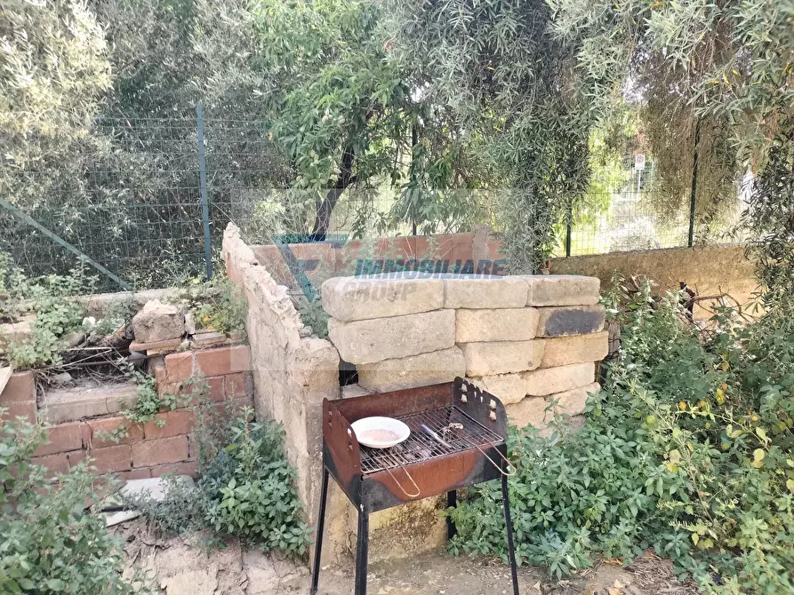 Immagine 4 di Casa trifamiliare in vendita  in Via Siracusa a Siracusa