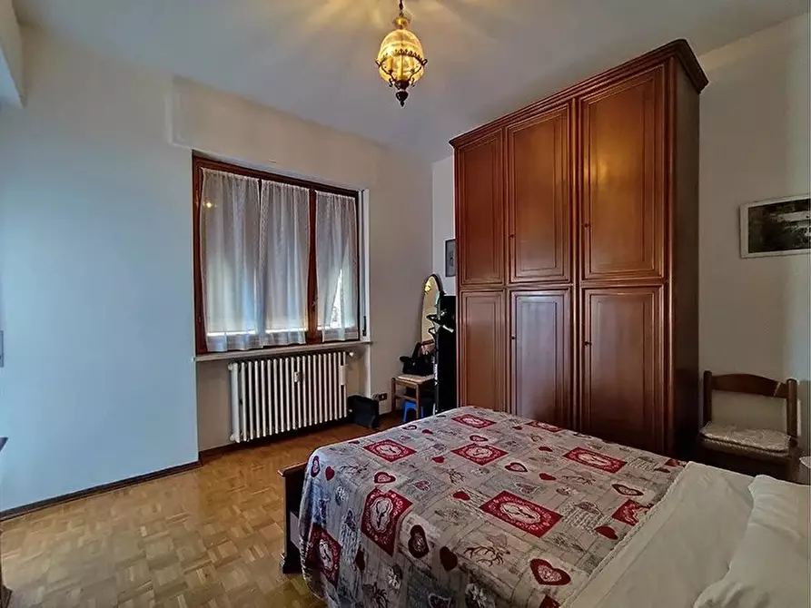 Immagine 11 di Casa trifamiliare in vendita  in VIA DIVISIONE CUNEENSE a Dogliani