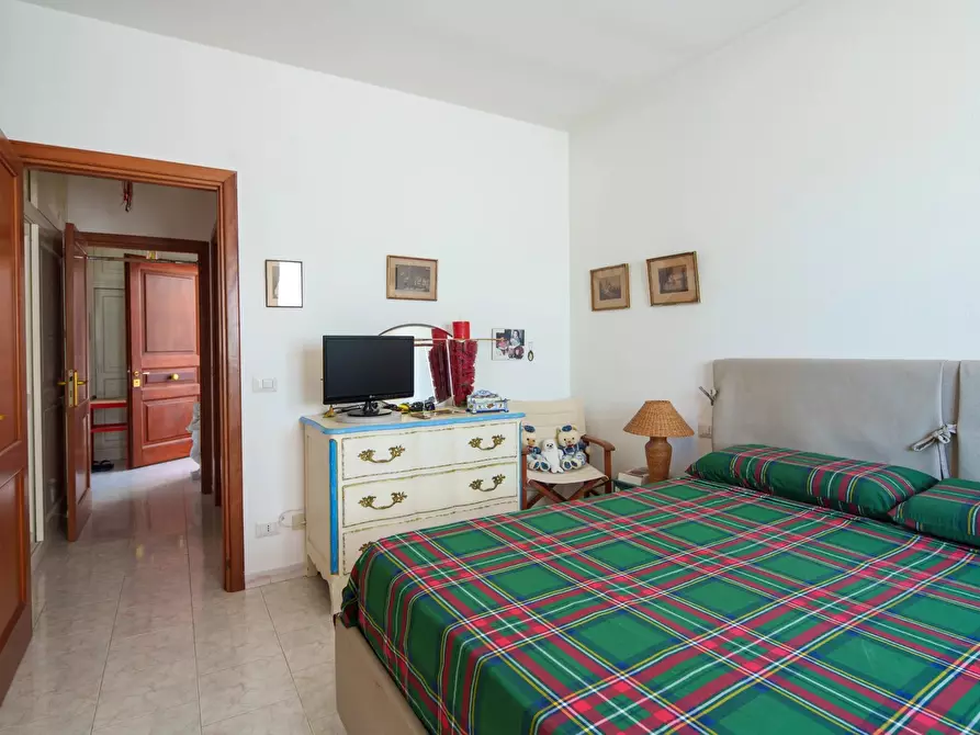 Immagine 5 di Casa trifamiliare in vendita  in Via Brancaleoni Delfina a Arzachena