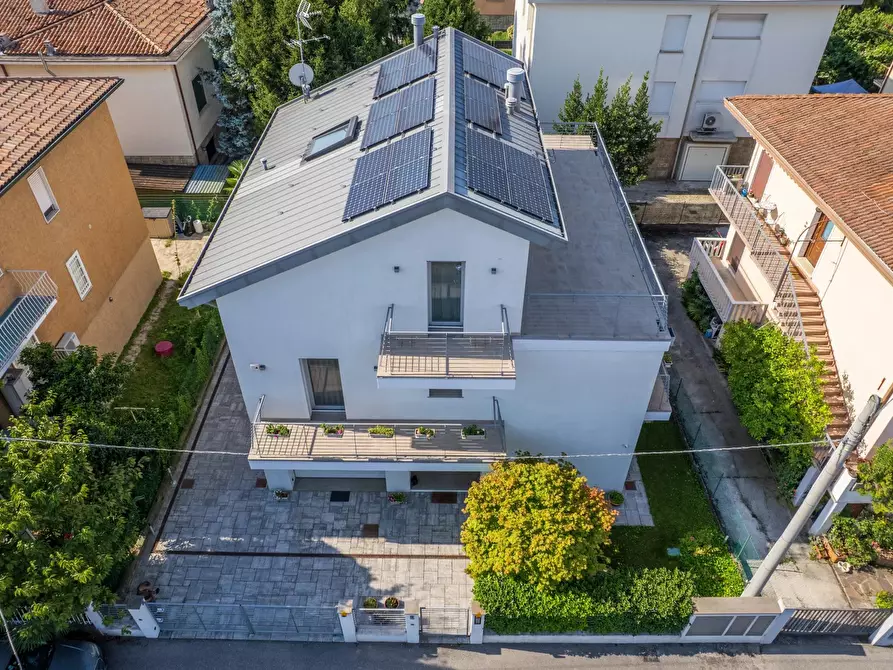 Immagine 4 di Terreno edificabile in vendita  a Padova