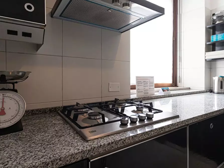 Immagine 12 di Casa trifamiliare in vendita  in Via Lazzaro Palazzi, 6 a Milano