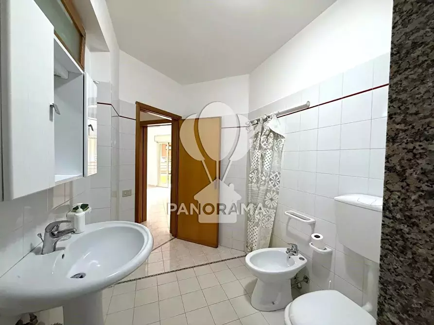 Immagine 29 di Casa trifamiliare in vendita  in Via IV Novembre a Balestrate