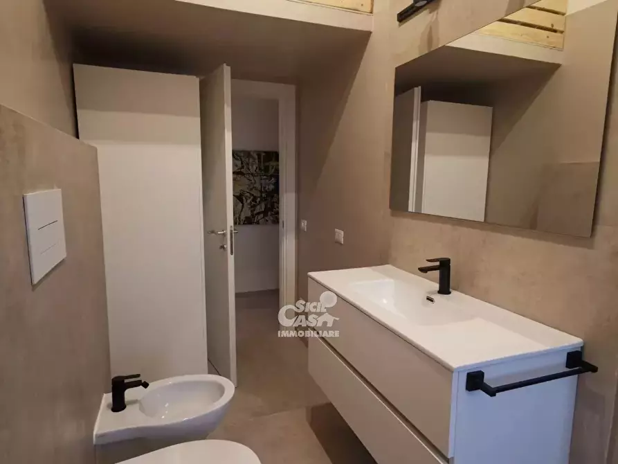 Immagine 4 di Casa trifamiliare in affitto  a Marsala