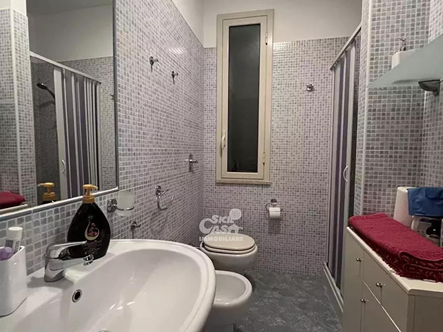 Immagine 13 di Casa trifamiliare in vendita  a Marsala