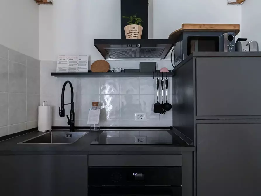 Immagine 13 di Casa trifamiliare in vendita  in Via Ambrogio Binda, 10 a Milano