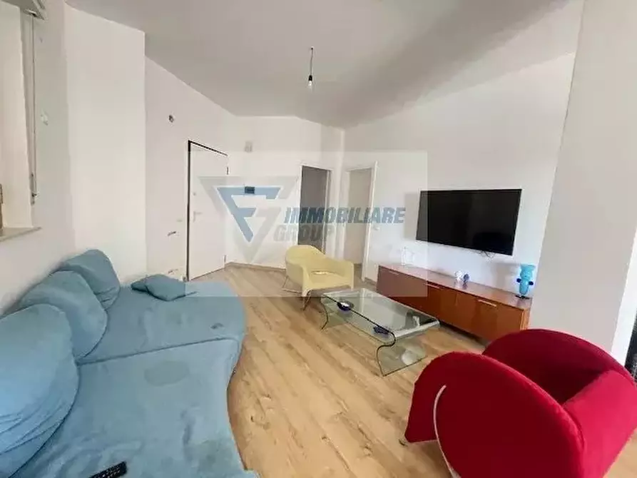 Immagine 5 di Casa trifamiliare in vendita  in Viale Vittorio Veneto a Floridia