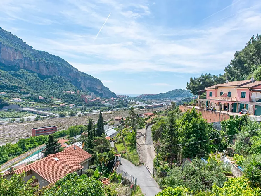 casa semindipendente in vendita a Ventimiglia