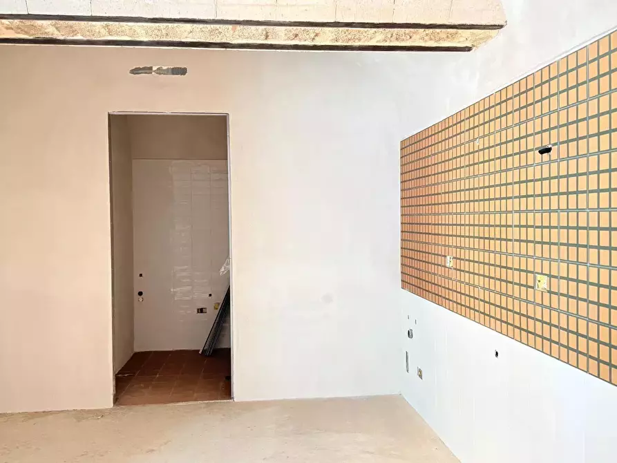 Immagine 1 di Casa trifamiliare in vendita  a Marsala