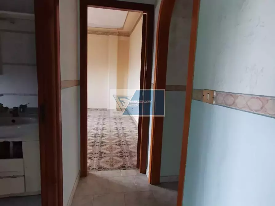 Immagine 10 di Casa trifamiliare in vendita  in via pentapoli a Buccheri