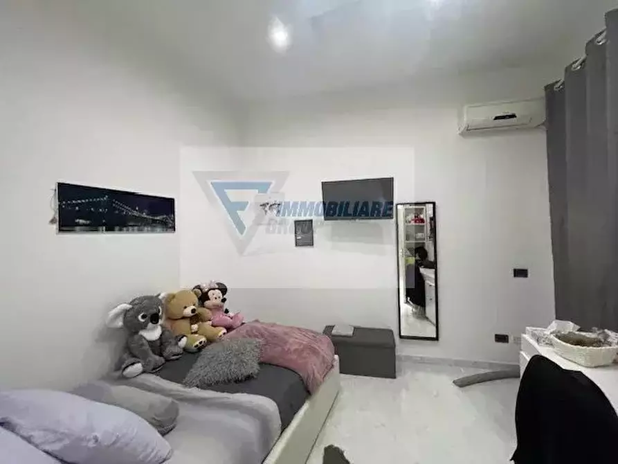 Immagine 13 di Casa trifamiliare in vendita  in Via Luigi Capuana a Siracusa