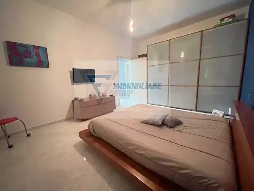 Immagine 23 di Casa trifamiliare in vendita  in Via Luigi Capuana a Siracusa