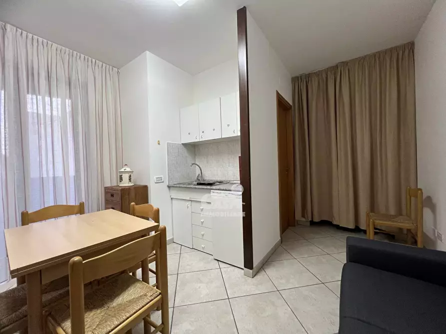 Immagine 13 di Casa trifamiliare in affitto  a Marsala