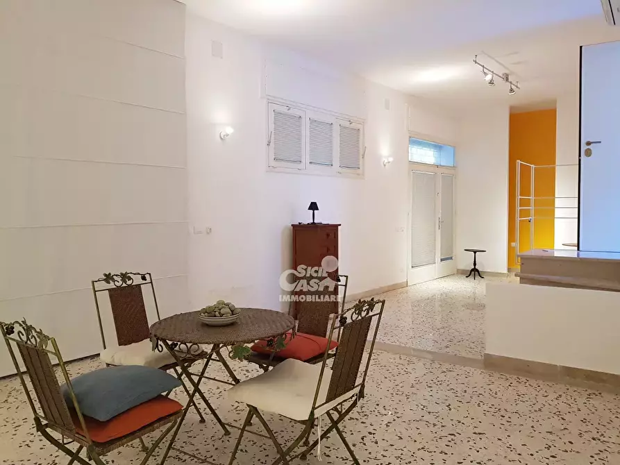 Immagine 8 di Attico in affitto  a Marsala