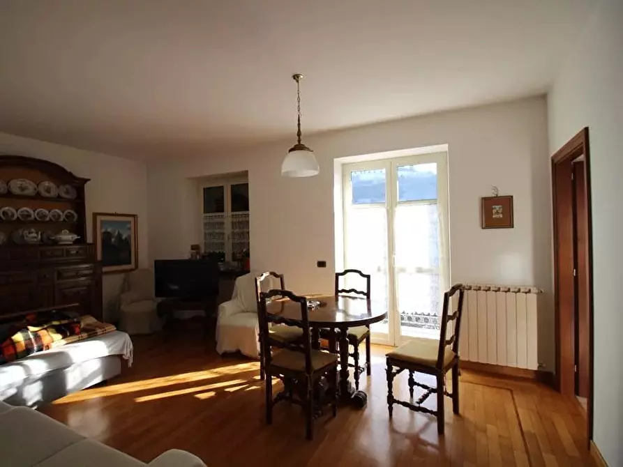 Immagine 16 di Terreno edificabile in vendita  a Dogliani