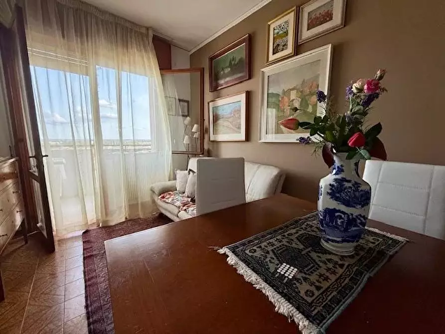 Immagine 2 di Casa trifamiliare in vendita  a Conegliano