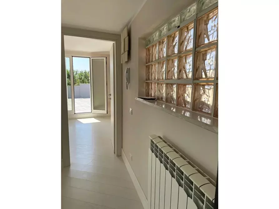 Immagine 5 di Casa trifamiliare in vendita  in Via delle Sterlizie a Nettuno