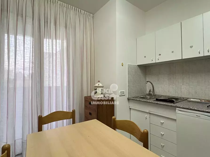 Immagine 16 di Casa trifamiliare in affitto  a Marsala