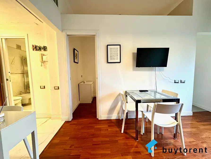 Immagine 10 di Casa trifamiliare in vendita  in Corso di Porta Nuova, 52a a Milano