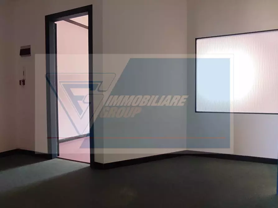 Immagine 11 di Casa trifamiliare in vendita  in Corso Gelone, 103 a Siracusa