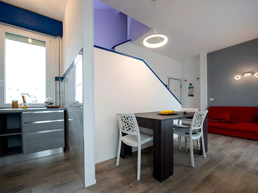 Immagine 32 di Casa trifamiliare in vendita  a Cattolica