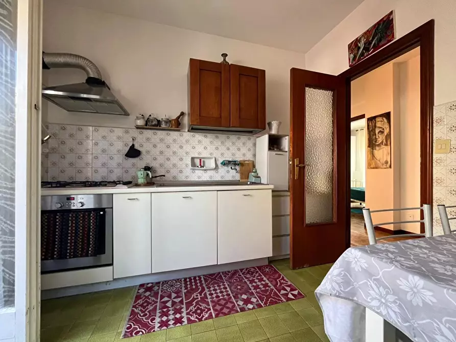 Immagine 5 di Casa trifamiliare in vendita  in Via Francolano a Avegno