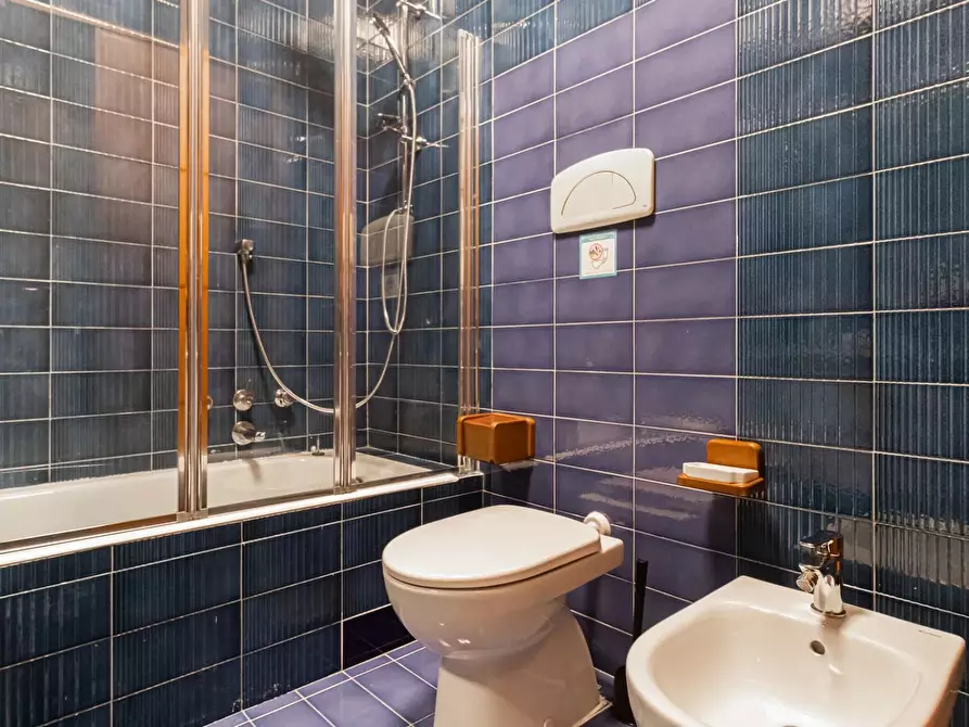 Immagine 21 di Casa trifamiliare in vendita  in Via Lazzaro Palazzi, 6 a Milano