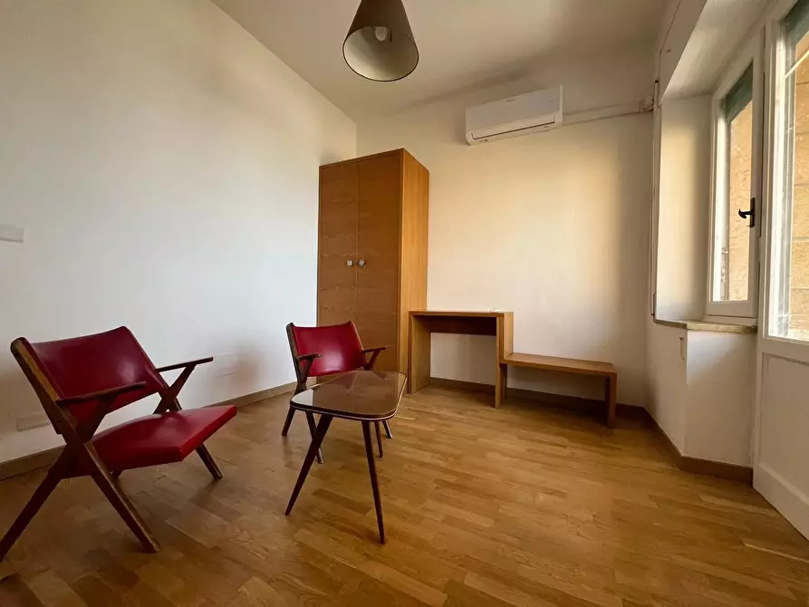 Immagine 1 di Casa trifamiliare in vendita  a Sestri Levante