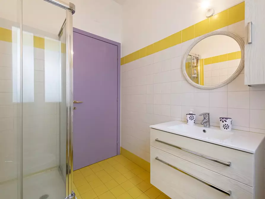 Immagine 34 di Casa trifamiliare in affitto  in Via Tino Savi, 64 a Sesto San Giovanni