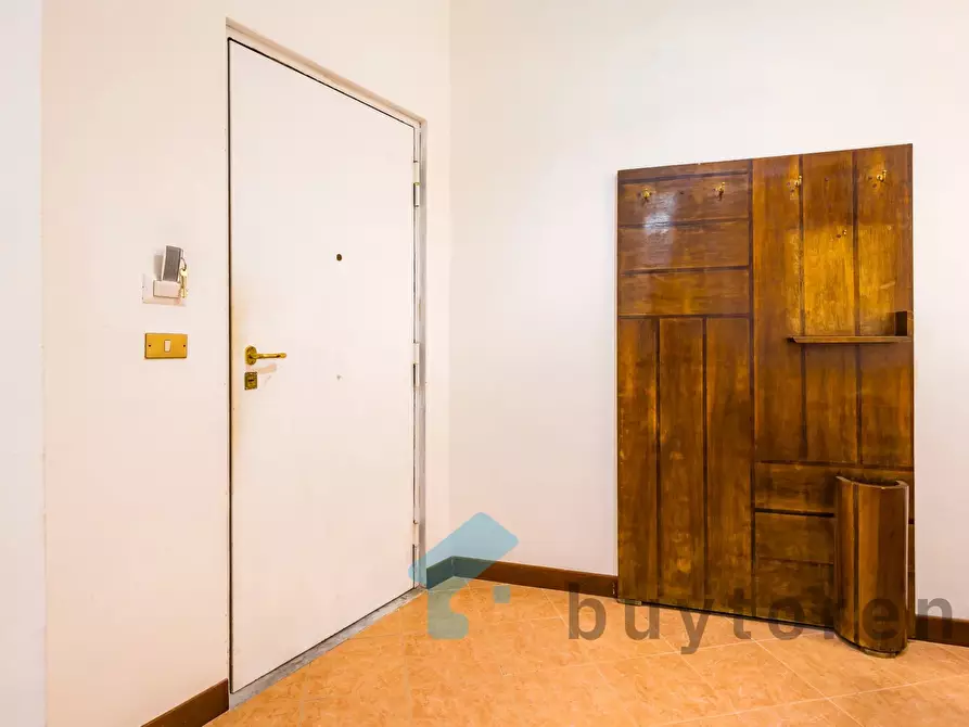 Immagine 10 di Casa trifamiliare in vendita  in Piazzetta Rosario di Palazzo, 10. a Napoli