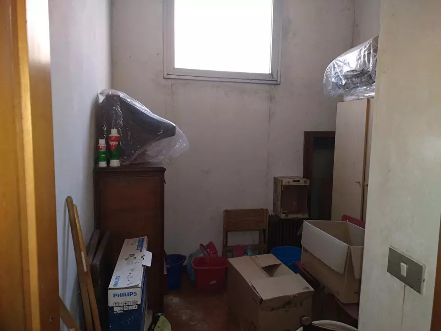 Immagine 28 di Casa trifamiliare in vendita  in Viale Regina Elena, 117 a Messina