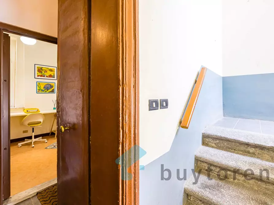 Immagine 12 di Casa trifamiliare in vendita  in Piazzetta Rosario di Palazzo, 10. a Napoli