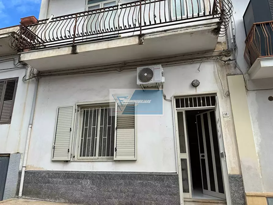 Immagine 15 di Casa trifamiliare in vendita  a Buccheri