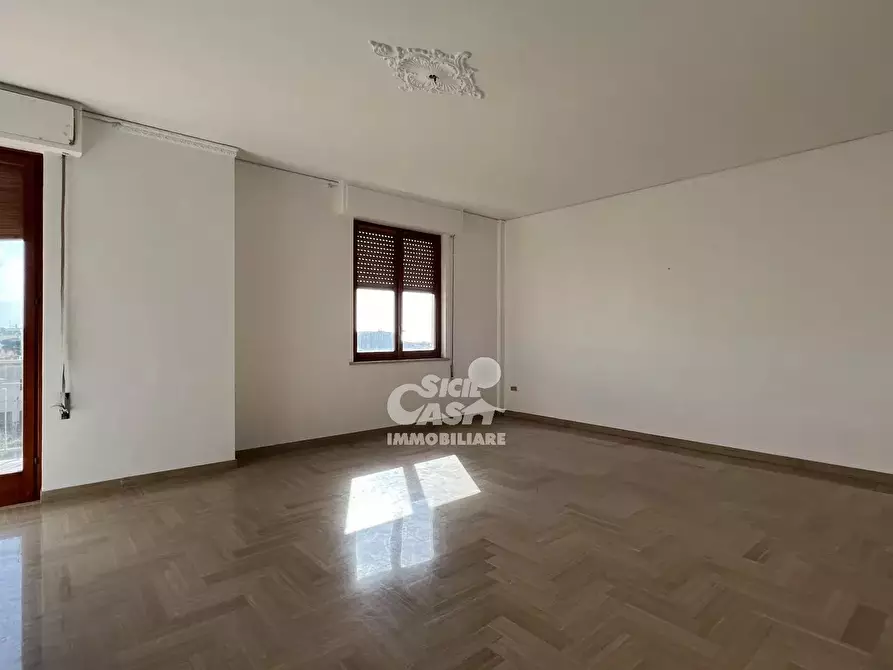 Immagine 9 di Casa trifamiliare in vendita  a Marsala