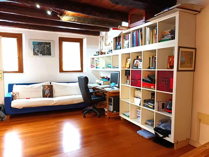 Immagine 3 di Terreno edificabile in vendita  a Refrontolo