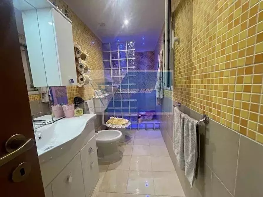 Immagine 25 di Casa trifamiliare in vendita  in Via Benedetto Croce a Siracusa