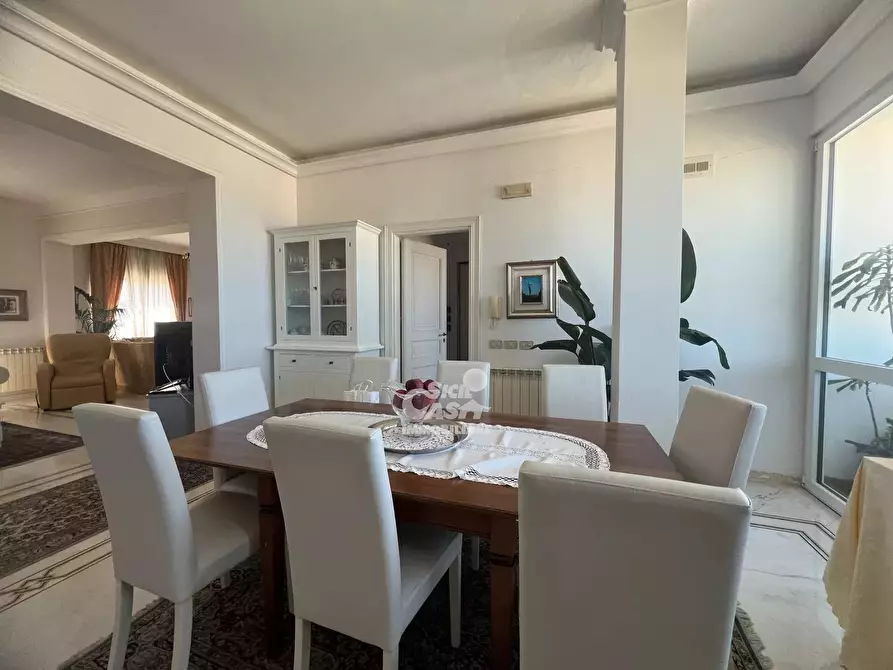 Immagine 5 di Casa trifamiliare in vendita  a Marsala