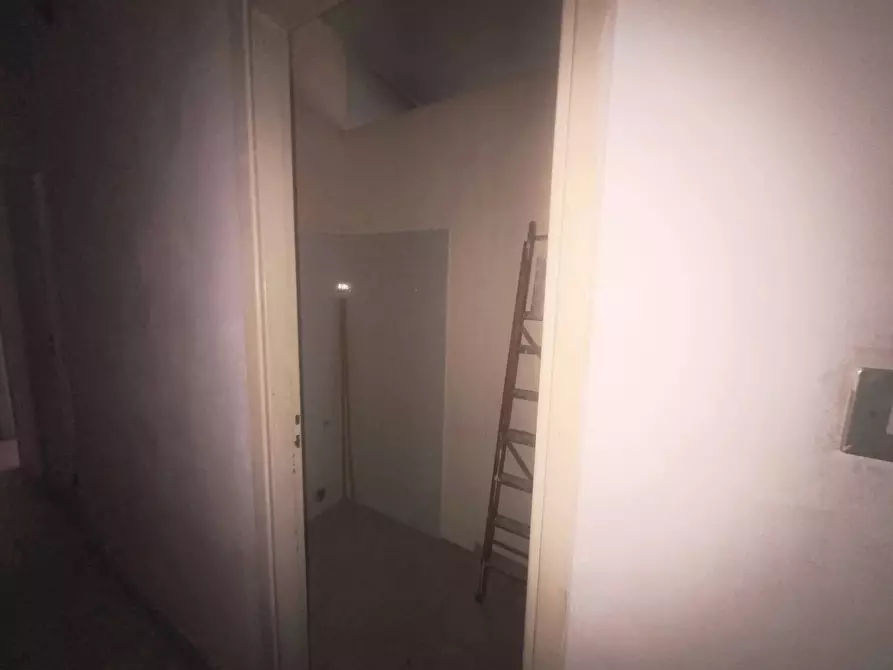 Immagine 14 di Casa trifamiliare in vendita  in Via Colapesce, 21 a Messina