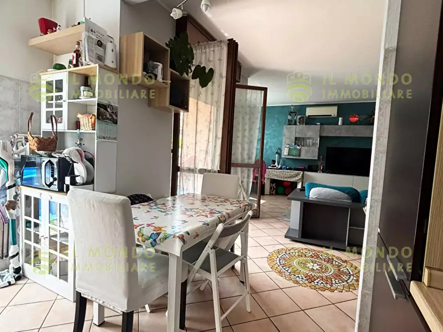 Immagine 6 di Casa trifamiliare in vendita  in Via Fratelli Cervi, 8. a Paullo