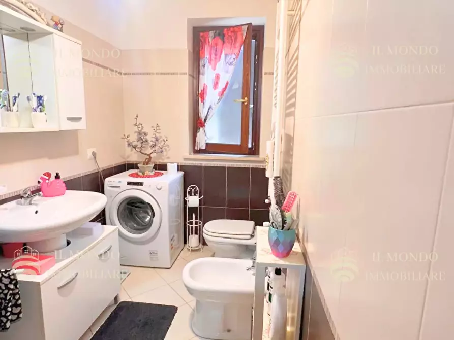 Immagine 18 di Casa trifamiliare in vendita  in Via Pietro Nenni, 8 a Palombara Sabina