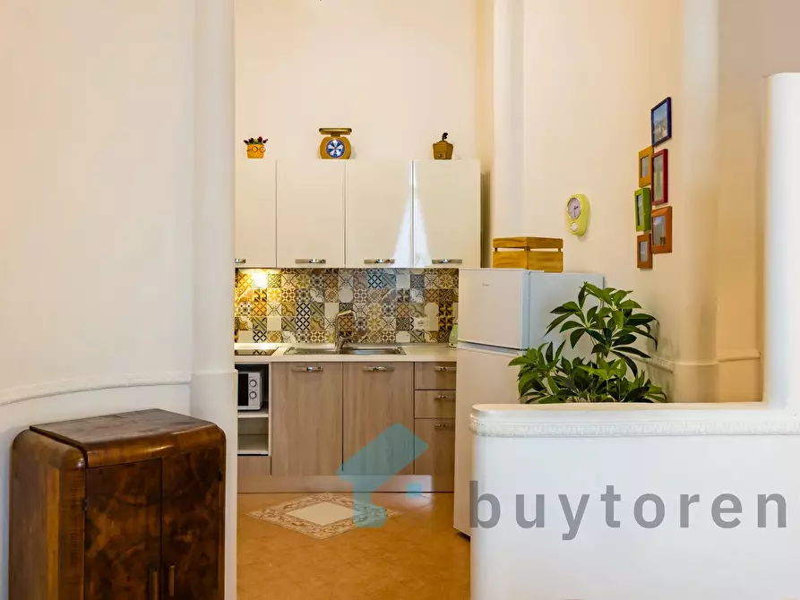 Immagine 4 di Casa trifamiliare in vendita  in Piazzetta Rosario di Palazzo, 10. a Napoli