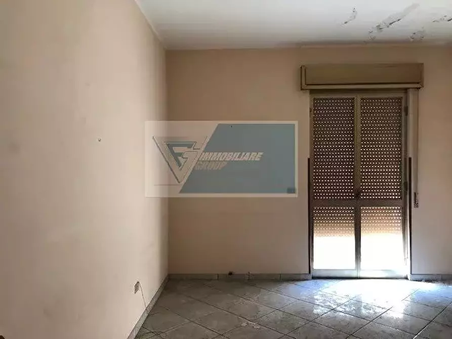 Immagine 12 di Casa trifamiliare in vendita  a Buccheri