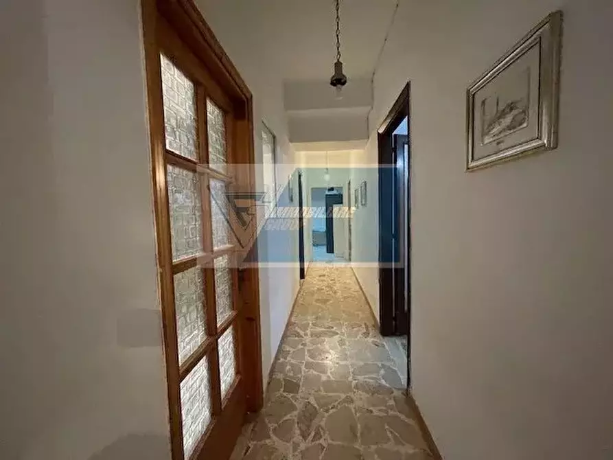 Immagine 32 di Monolocale in vendita  in Via Burgo a Siracusa