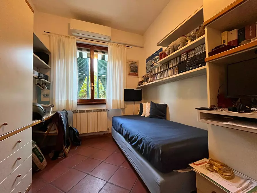 Immagine 14 di Casa trifamiliare in vendita  in Via Sotto la Croce a Rapallo