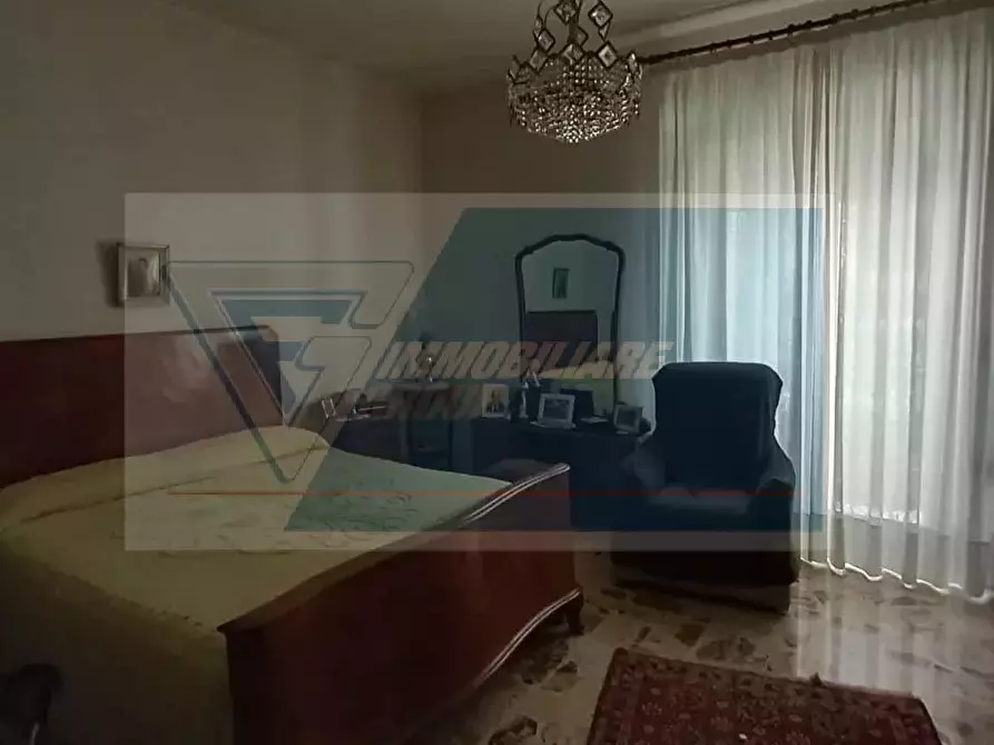 Immagine 4 di Casa trifamiliare in vendita  in Viale Epipoli a Siracusa